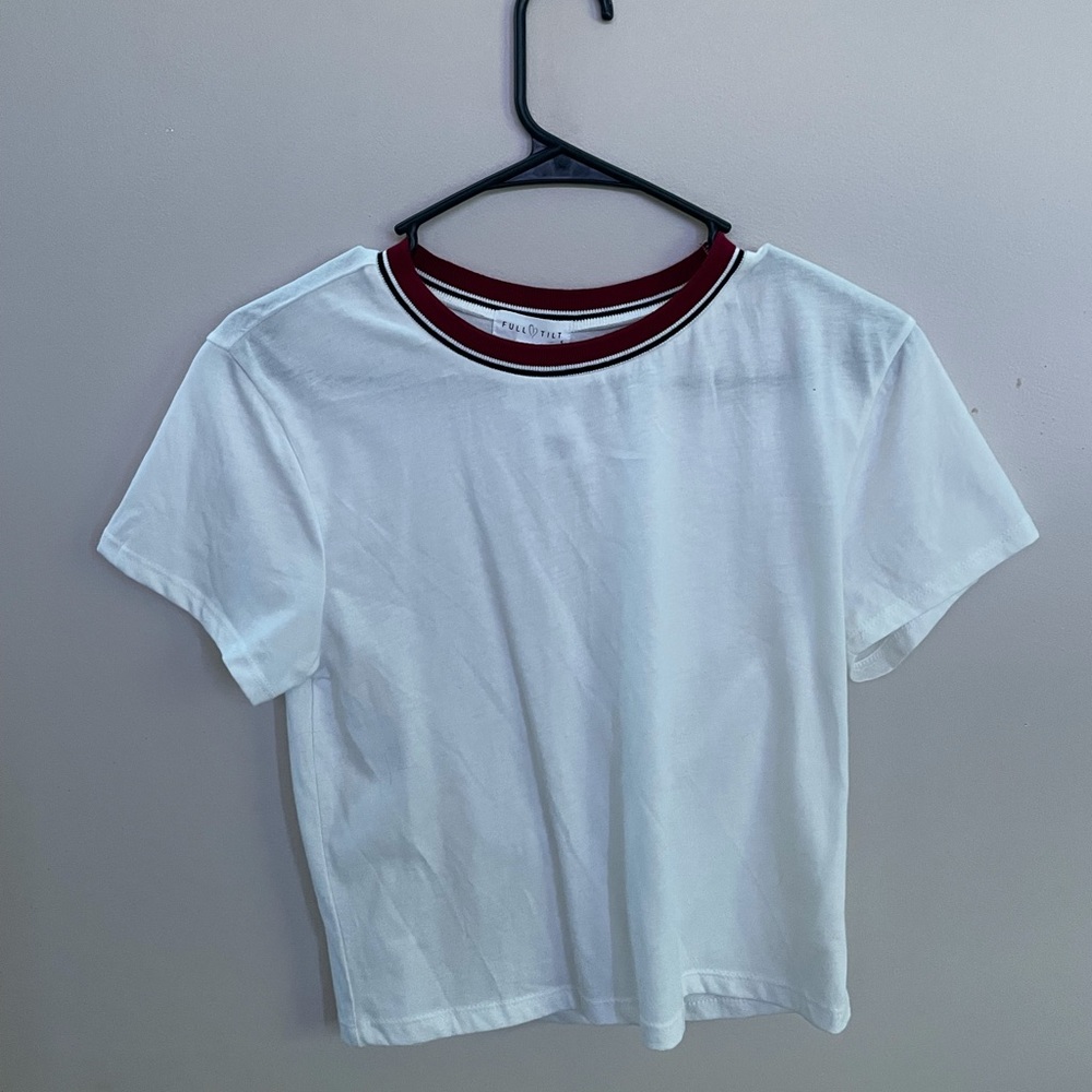 Tillys Cropped Tee